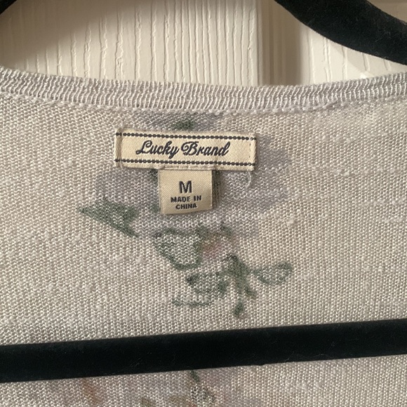 Dynamite Grey Floral Cardigan - Picture 3 of 3